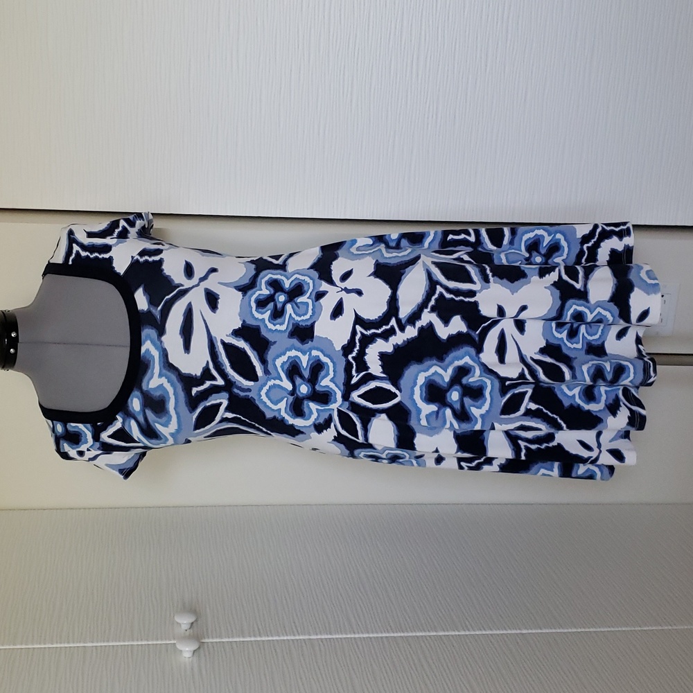 Karen Kane Dress Size M